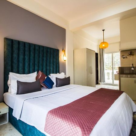 Hotel The Me Ra Kee House Morjim Exterior foto