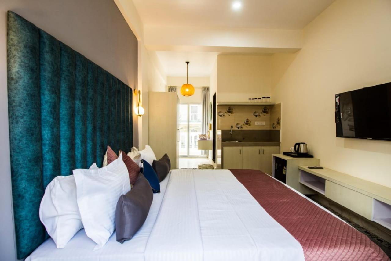 Hotel The Me Ra Kee House Morjim Exterior foto