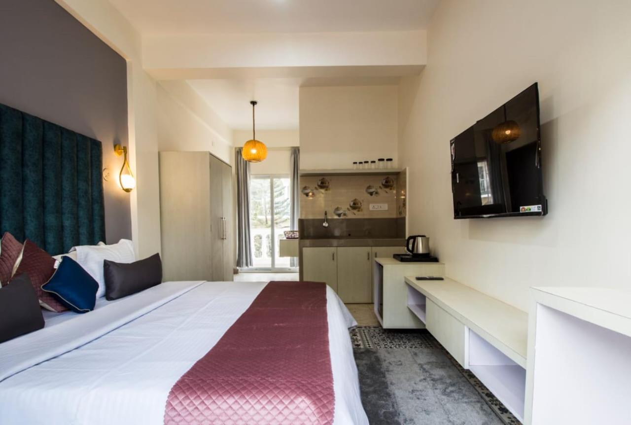 Hotel The Me Ra Kee House Morjim Exterior foto