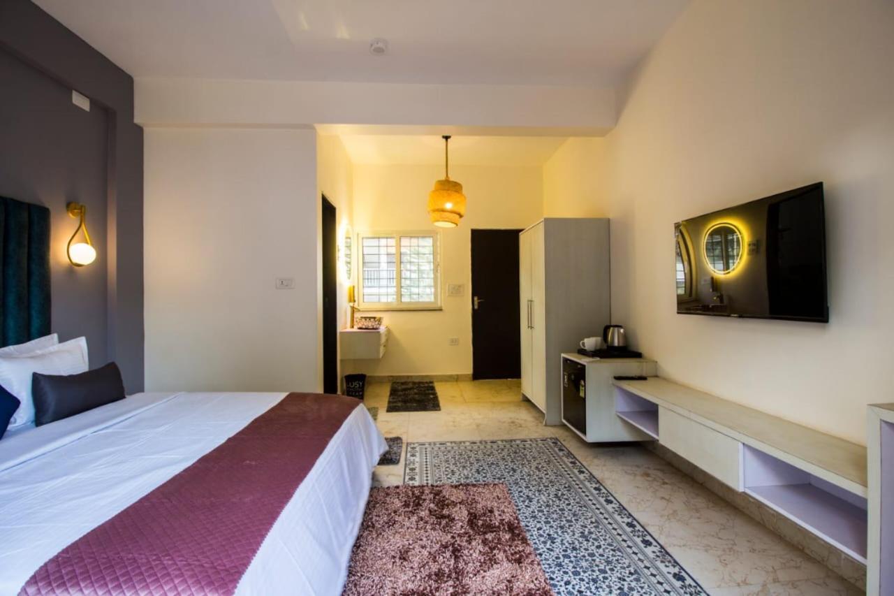Hotel The Me Ra Kee House Morjim Exterior foto